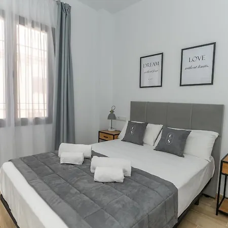 Cordoba Suites Apartments 아파트 *