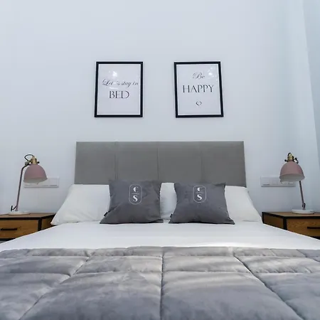 아파트 Cordoba Suites Apartments 코르도바
