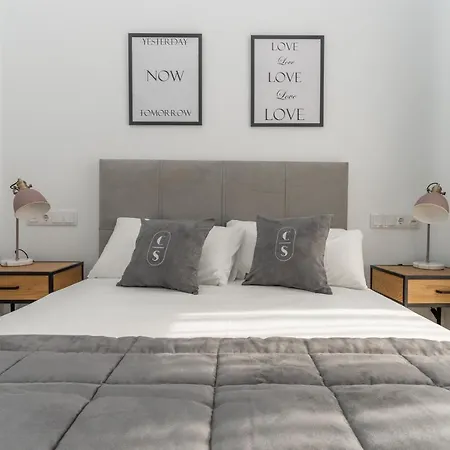 Cordoba Suites Apartments 아파트 *