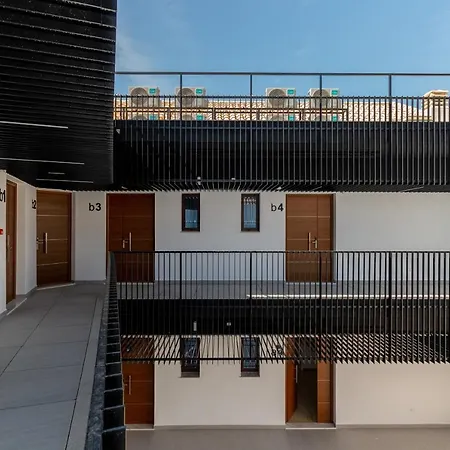 Cordoba Suites Apartments 코르도바